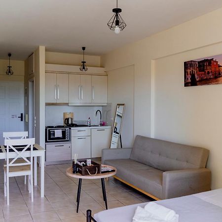 Apartament Cozy Nights Messíni Zewnętrze zdjęcie